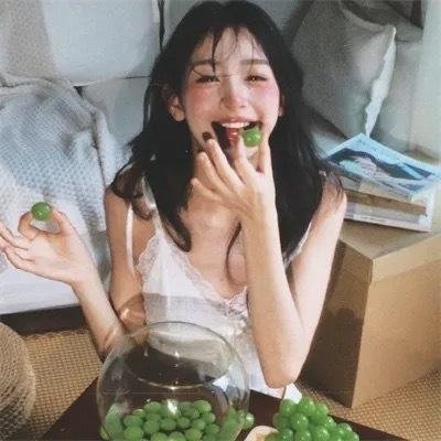 帅哥娇娃